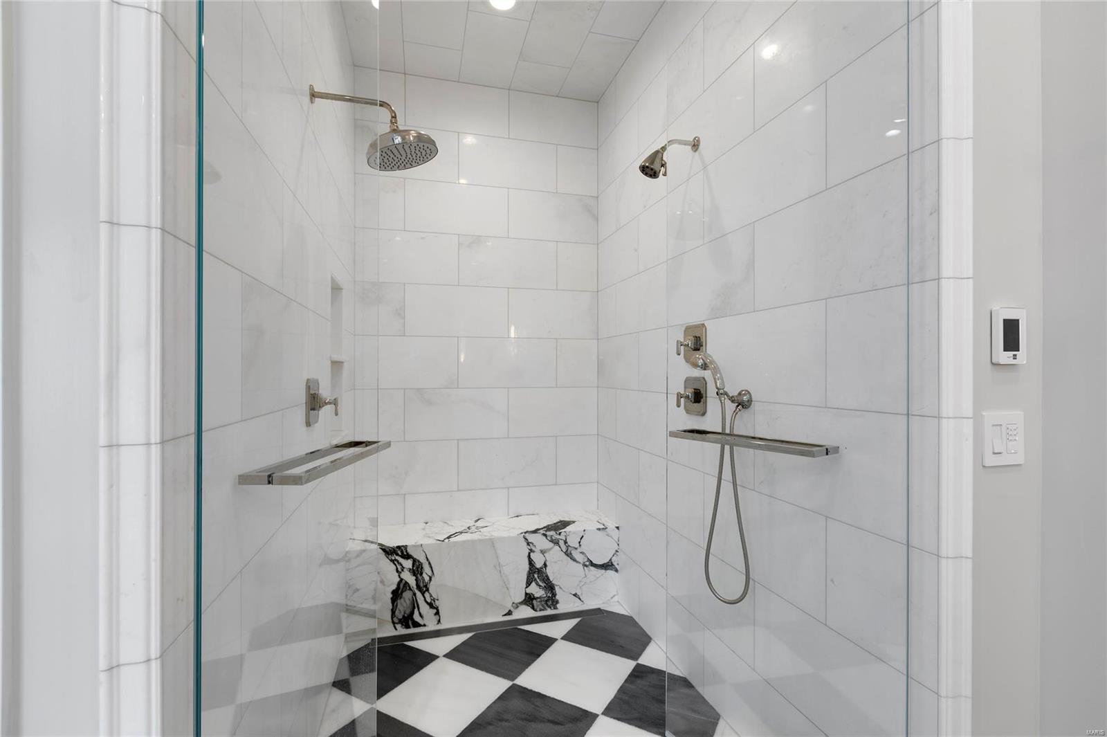 Shepard Oaks - Residential