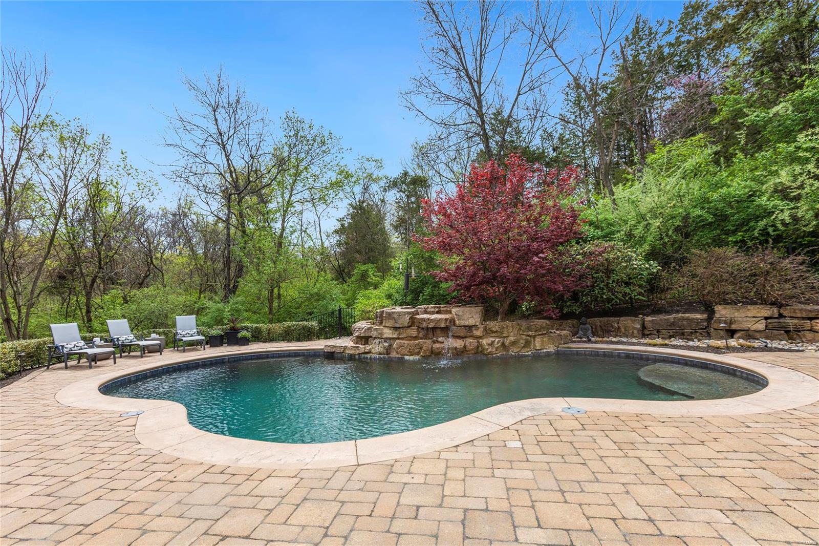 Shepard Oaks - Residential