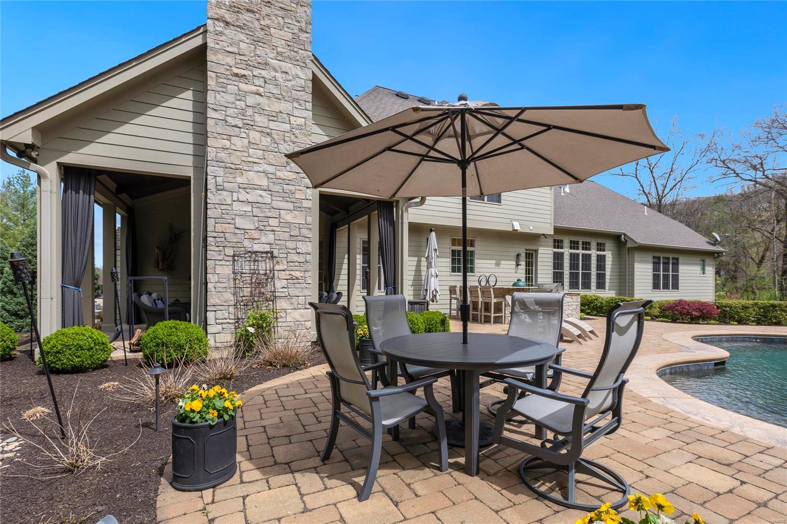 Shepard Oaks - Residential