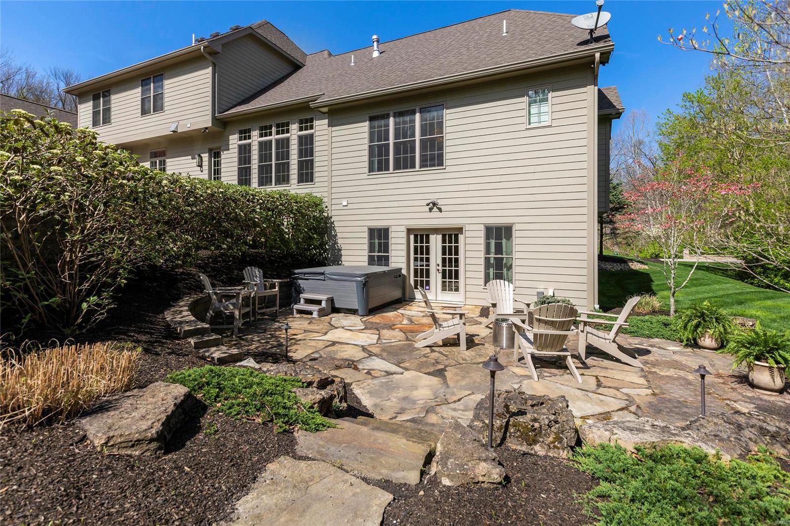 Shepard Oaks - Residential