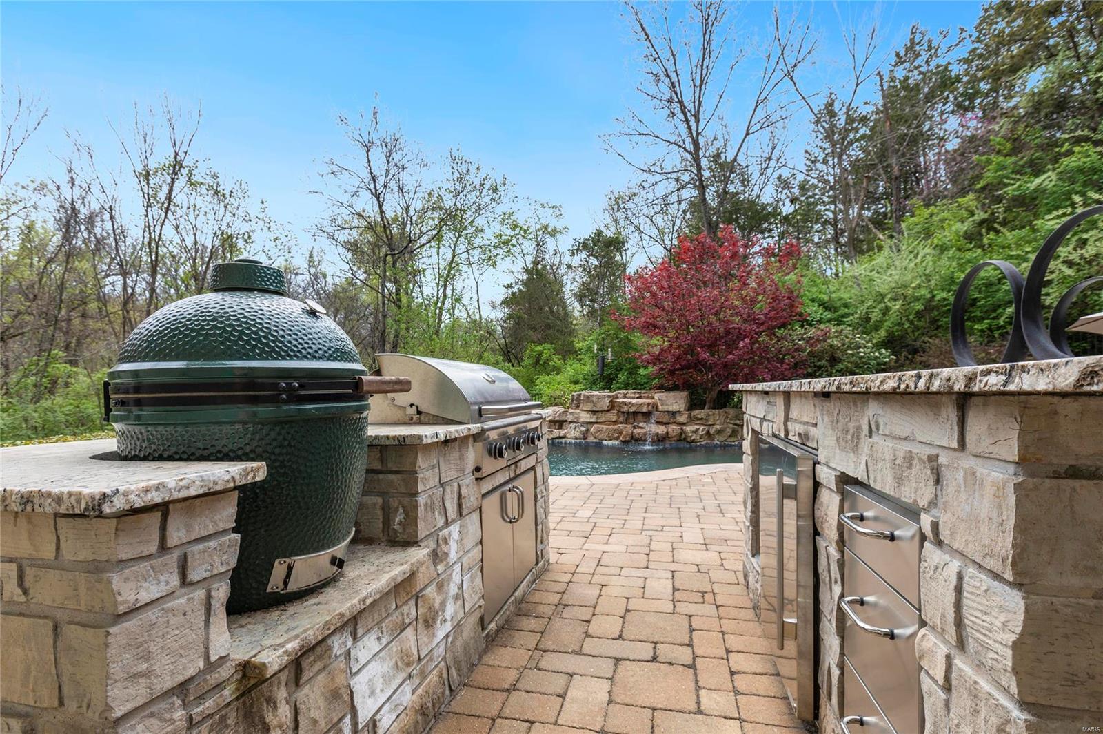 Shepard Oaks - Residential