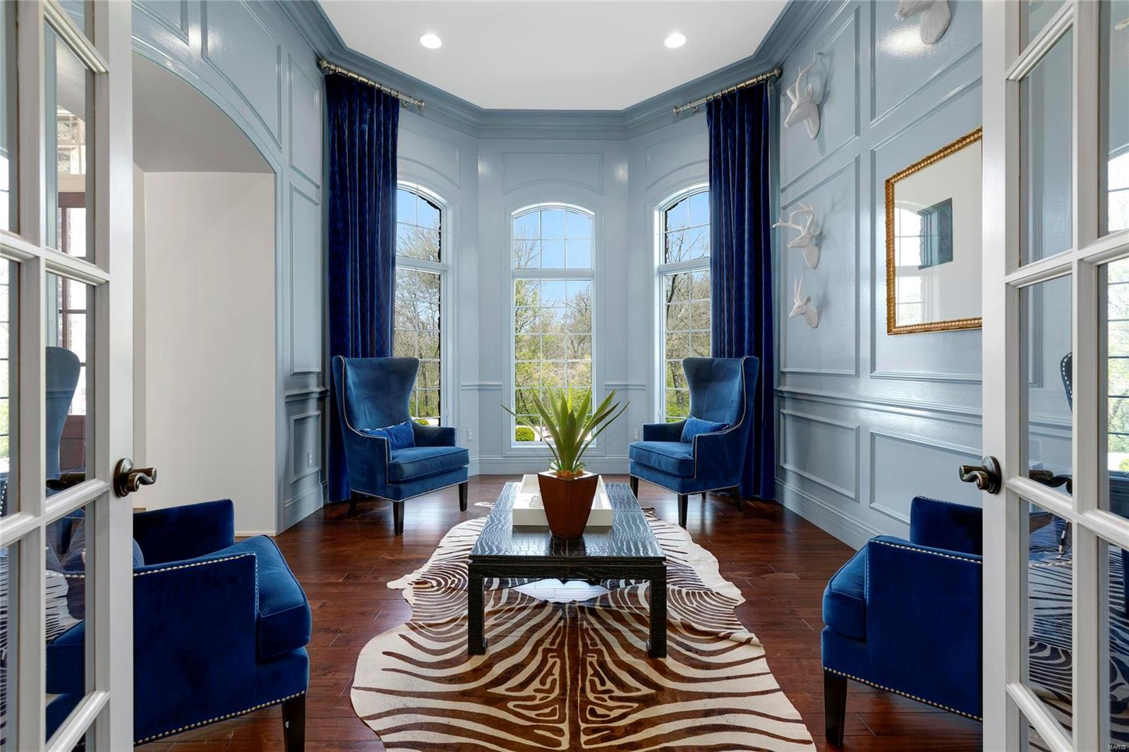 Shepard Oaks - Residential