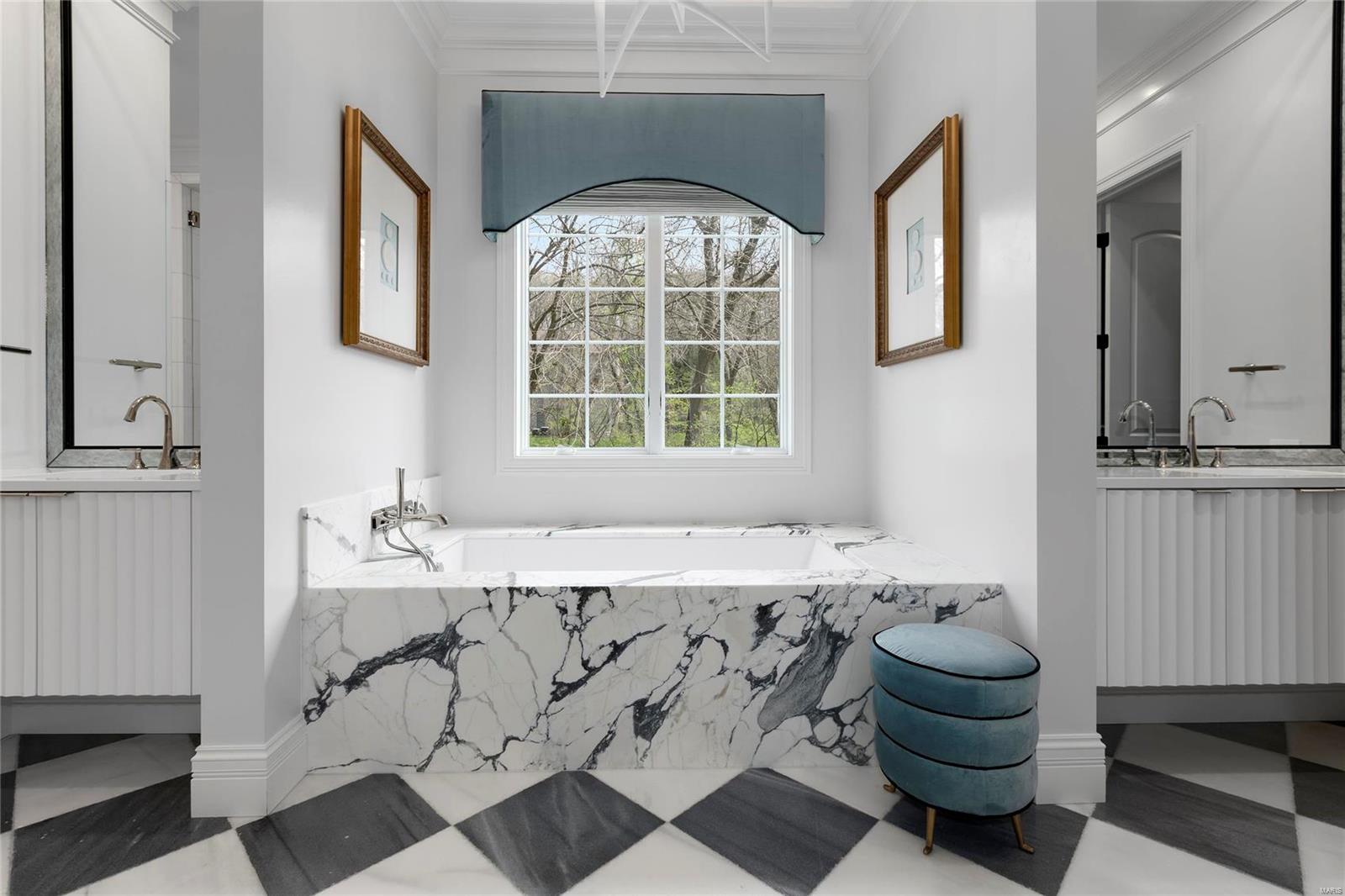 Shepard Oaks - Residential