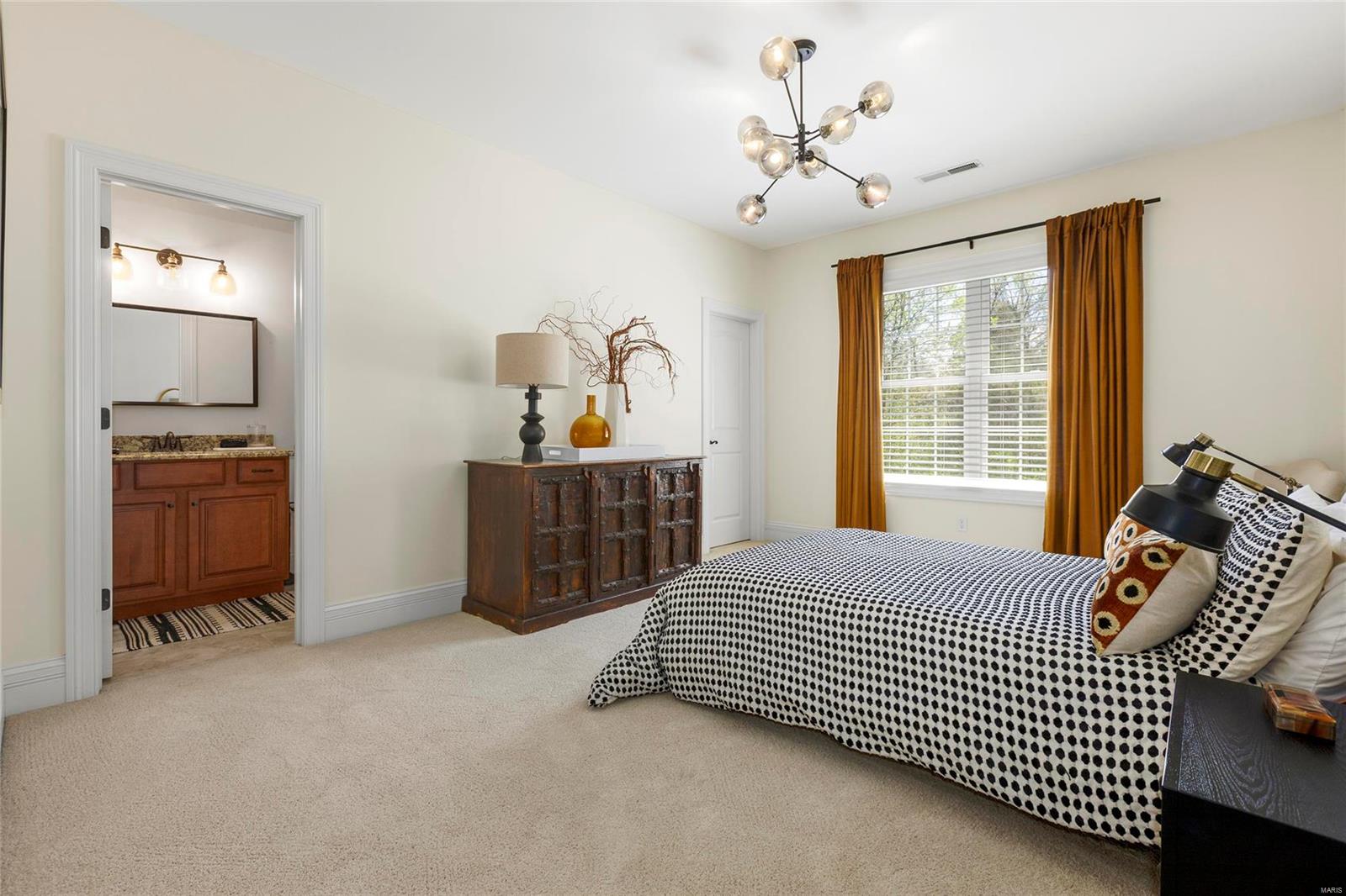 Shepard Oaks - Residential