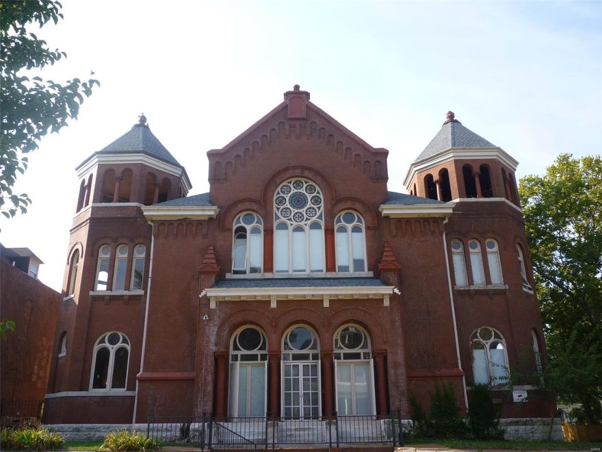 Seller prefers to sell 3662 Flad, 3658-60 Flad and 3666 Flad Avenue as a group.