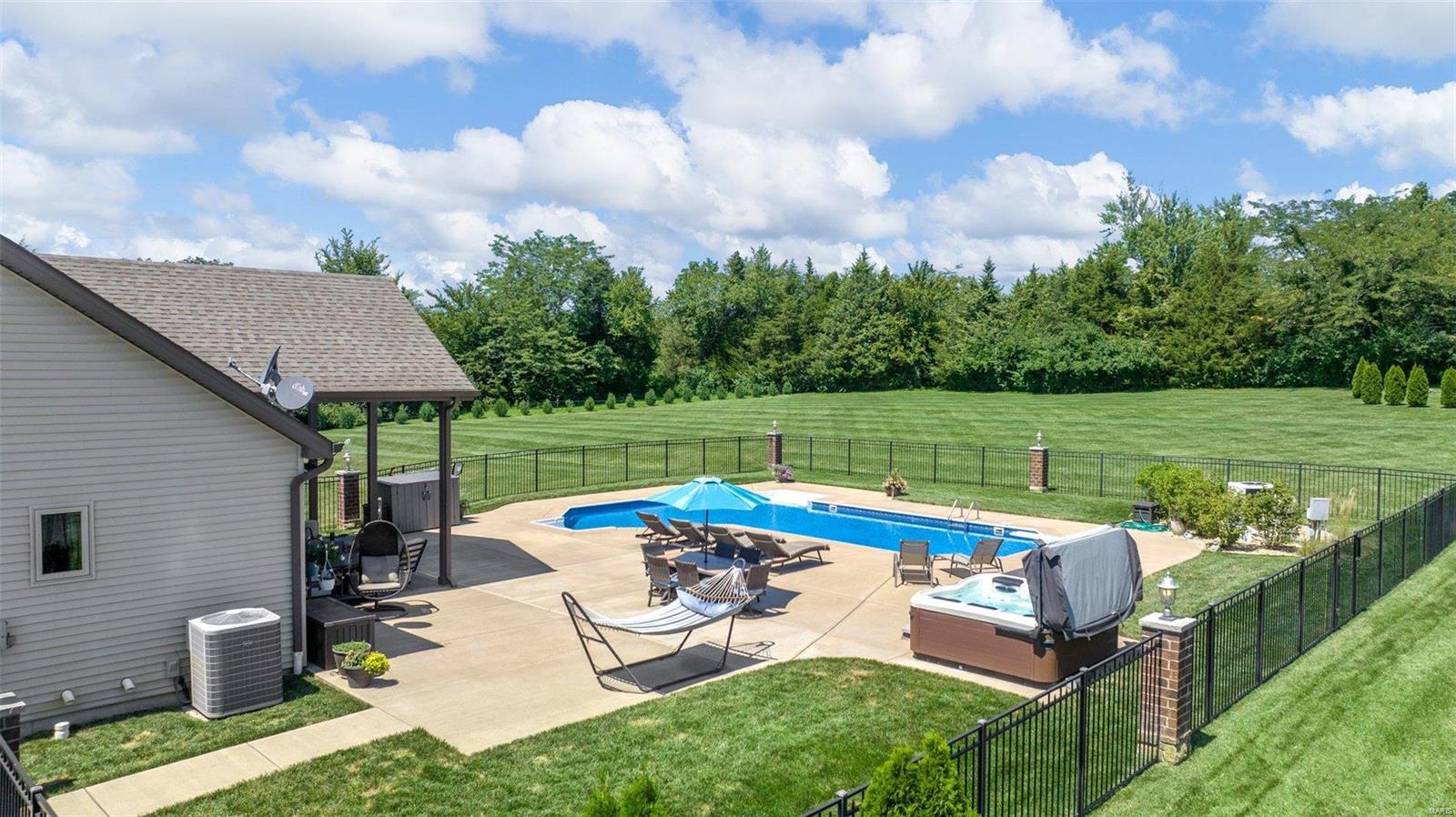 Dietrich Crossing - Residential