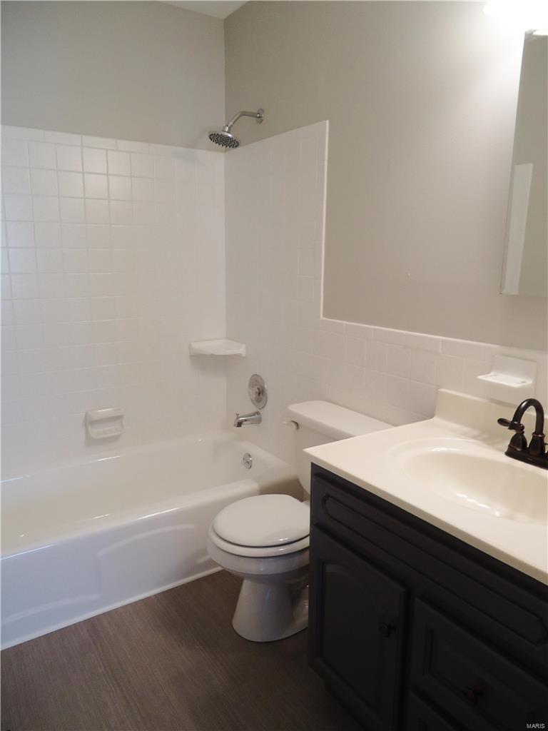 Country Hill Estate - Residential