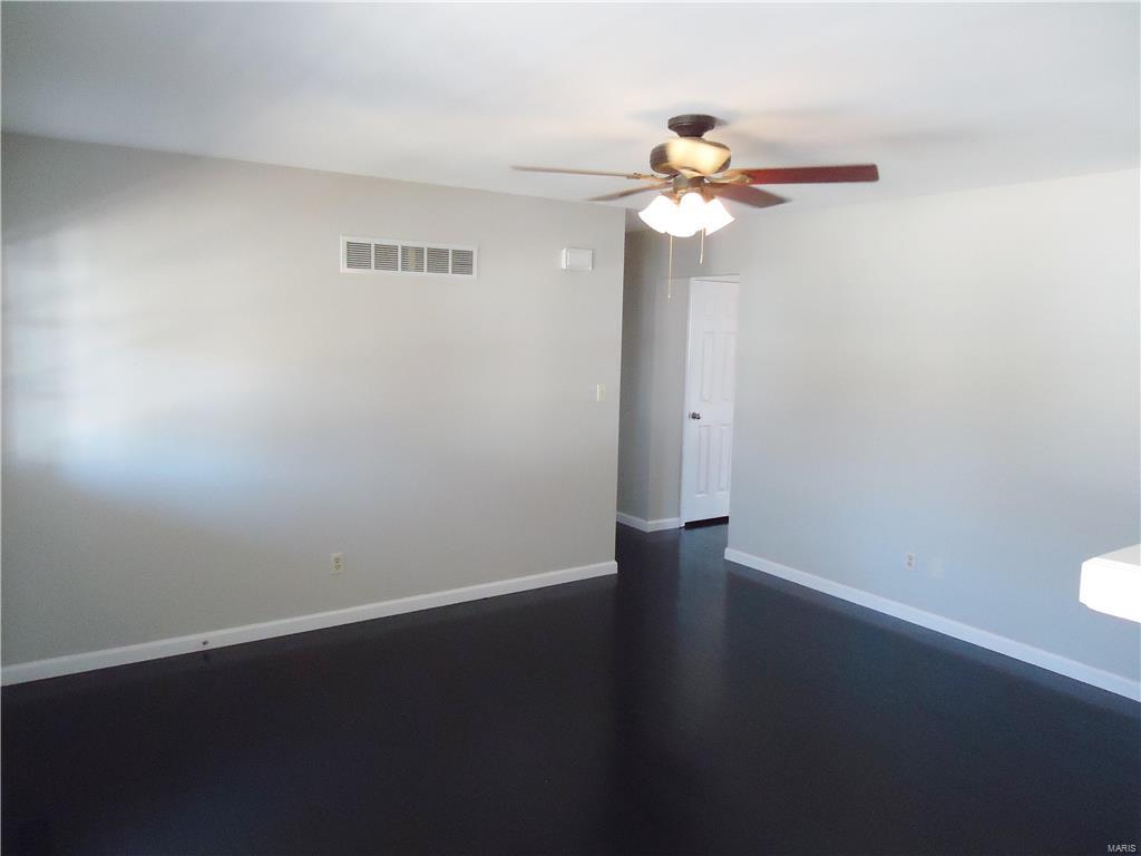 Country Hill Estate - Residential