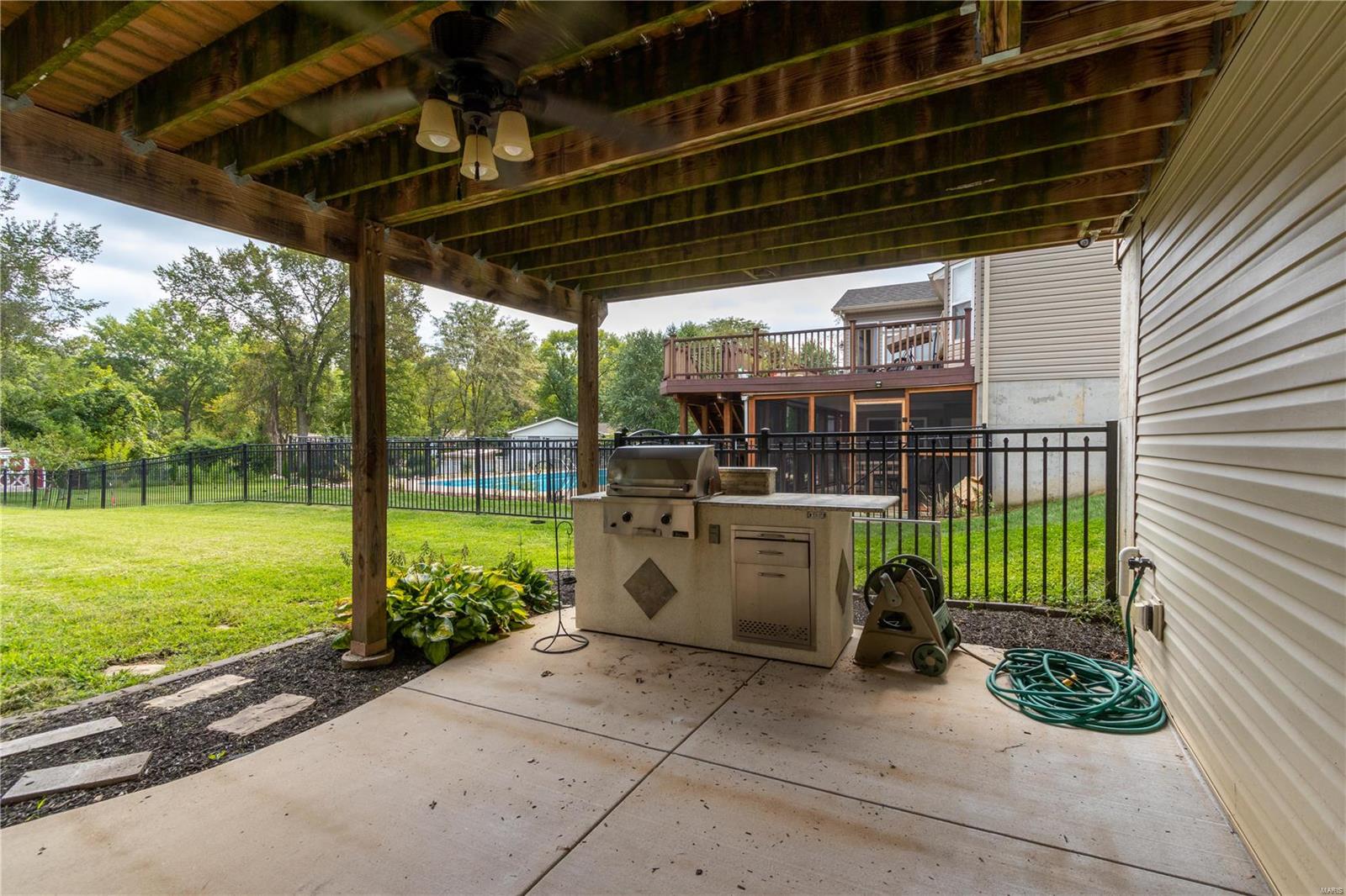 Melody Acres Add Lt 3 R - Residential