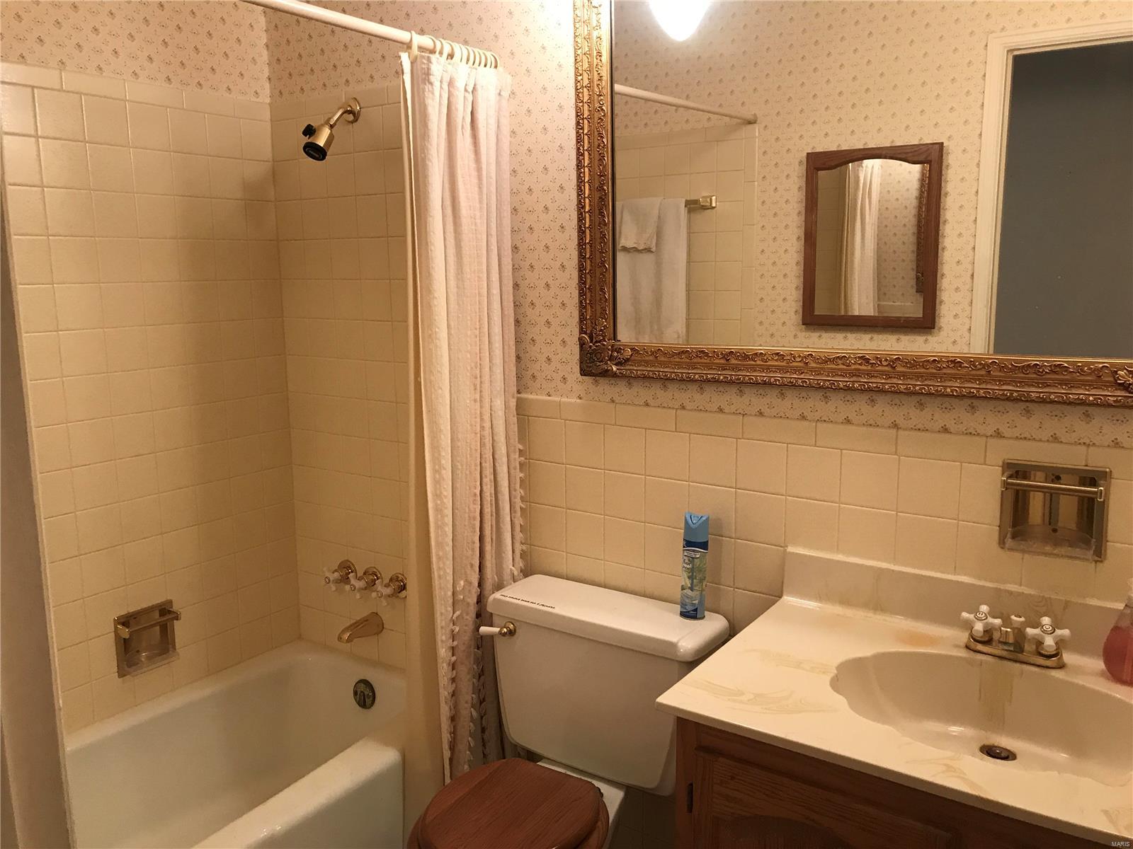 Claymont 12a - Residential