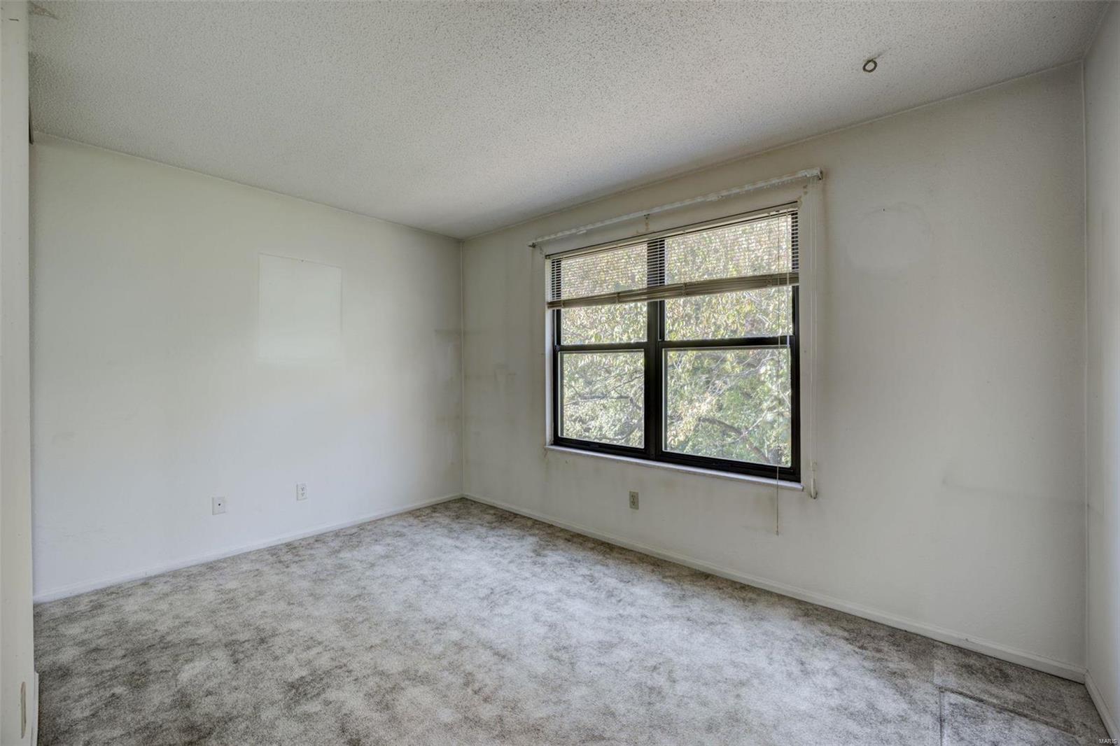 New England Village - Residential