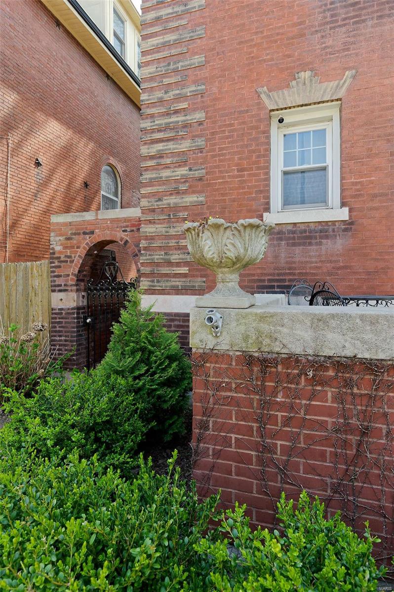 TOWER GROVE EAST - Residential