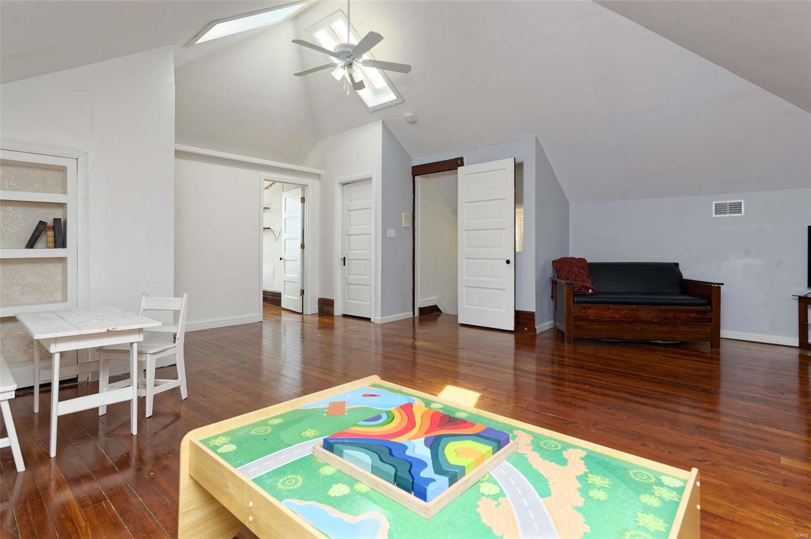 TOWER GROVE EAST - Residential