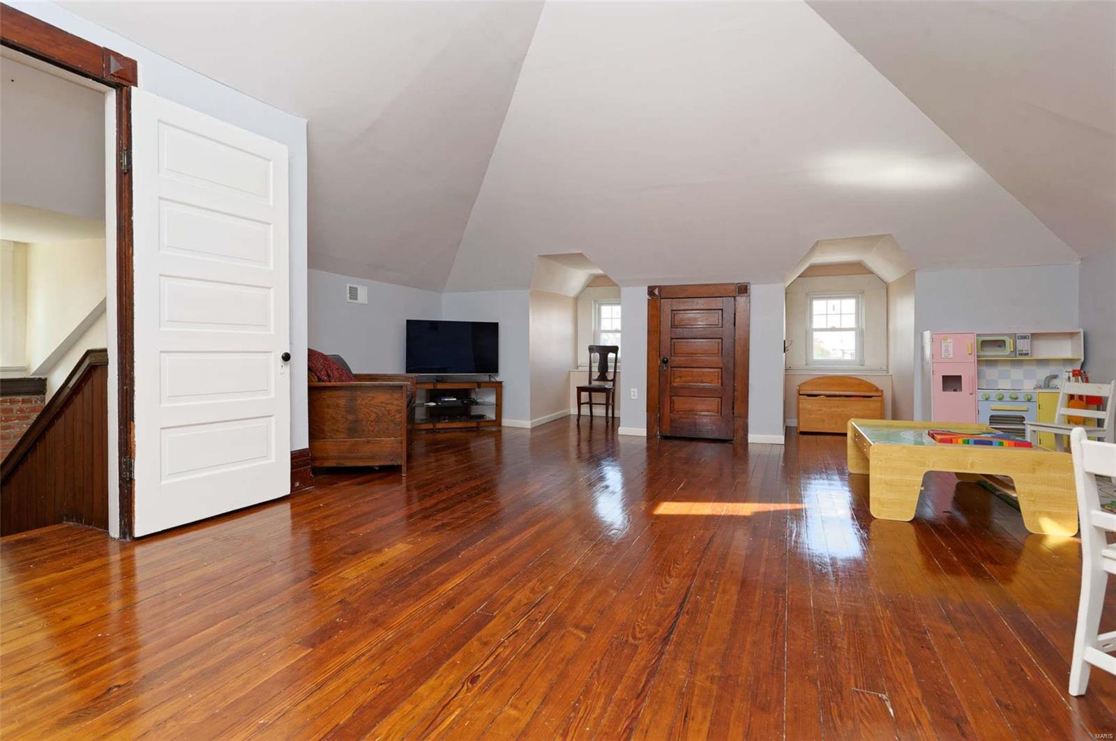 TOWER GROVE EAST - Residential