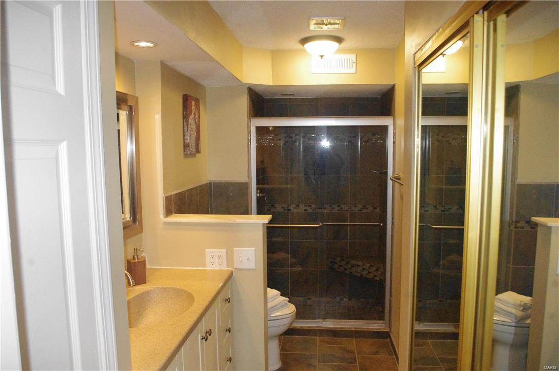 Cambridge Courts Condo - Residential