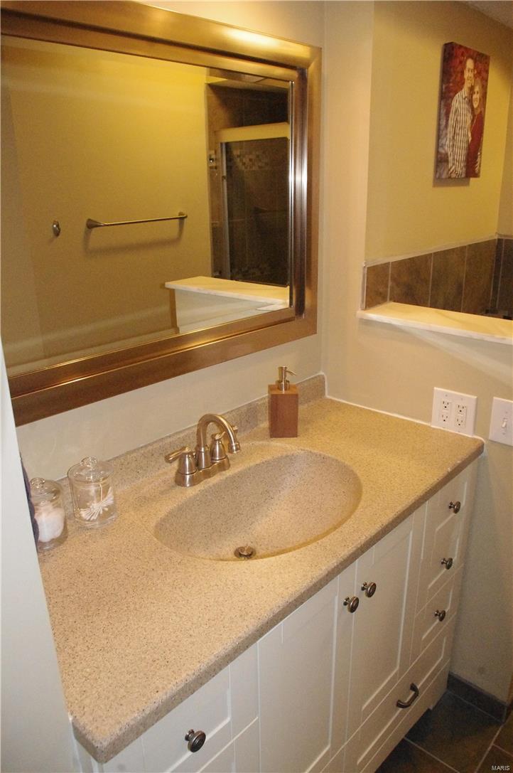 Cambridge Courts Condo - Residential