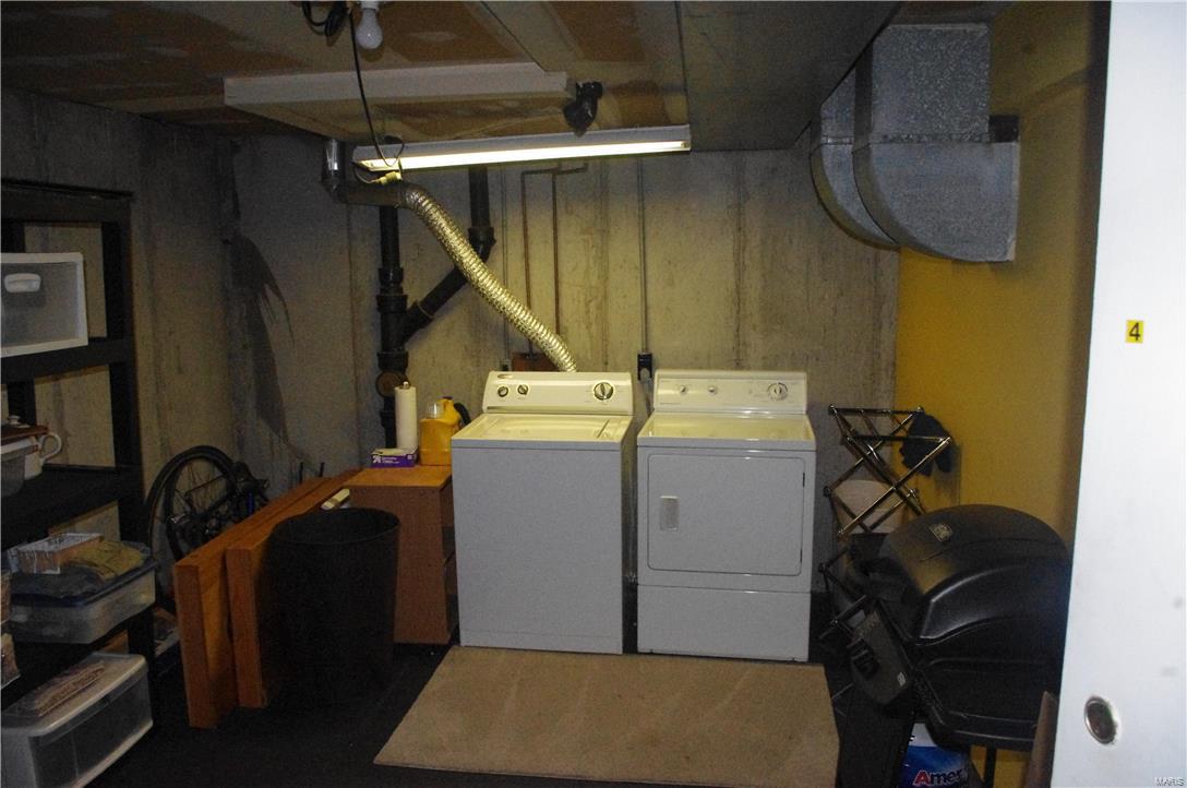 Cambridge Courts Condo - Residential