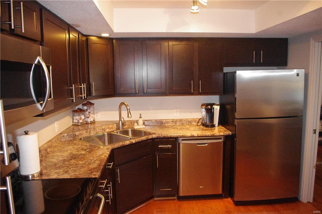 Cambridge Courts Condo - Residential