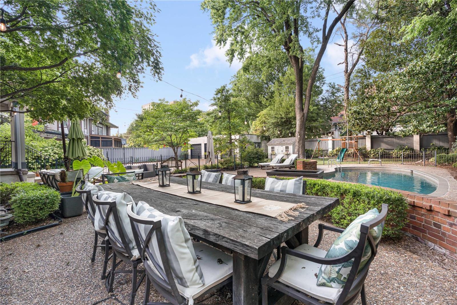 Frst Park Add - Residential