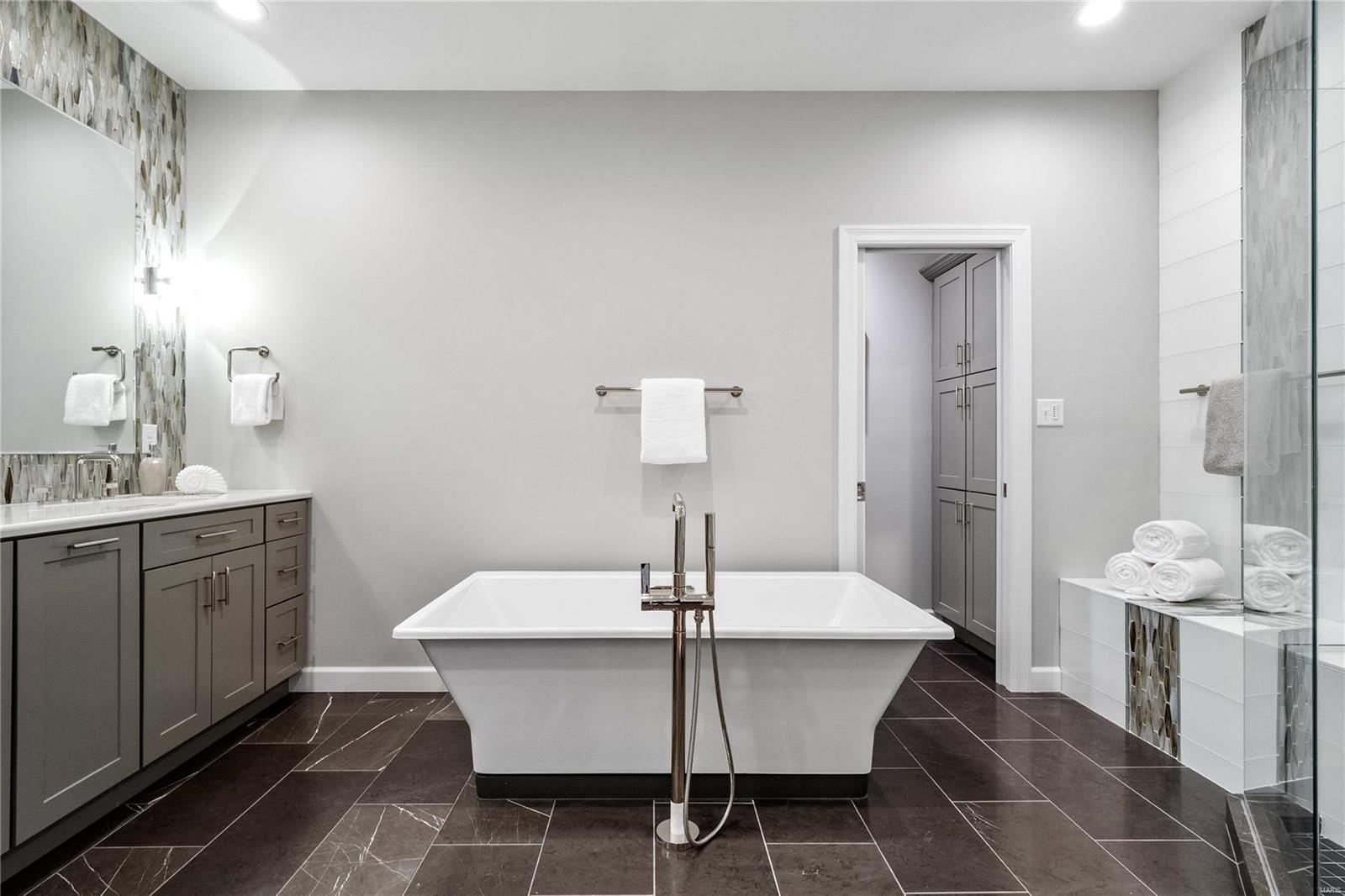 Bartizan Point Estates - Residential