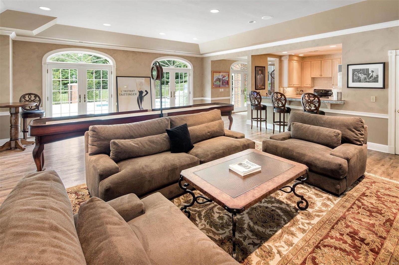 New St Louis Country Club - Residential