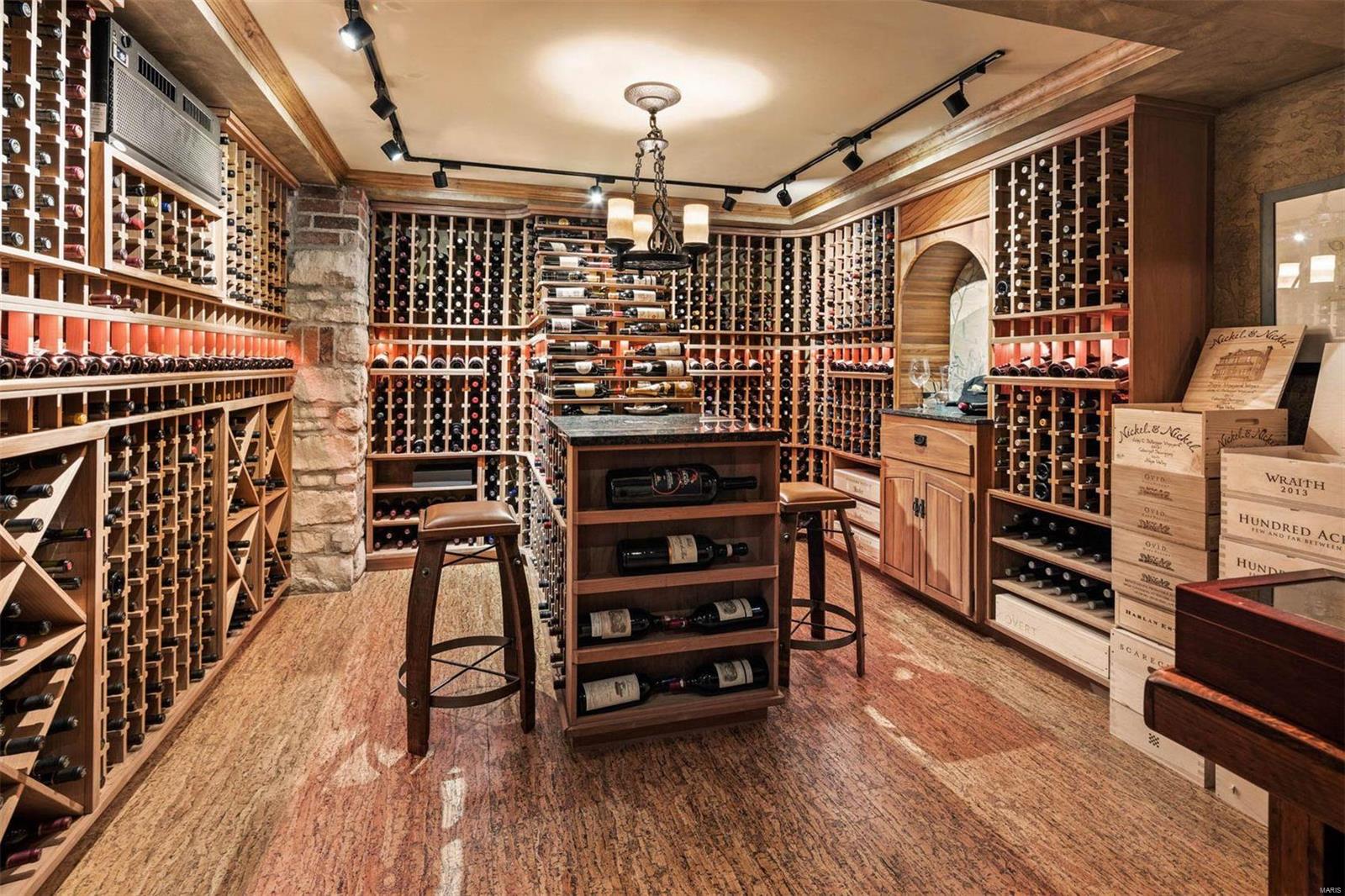 New St Louis Country Club - Residential