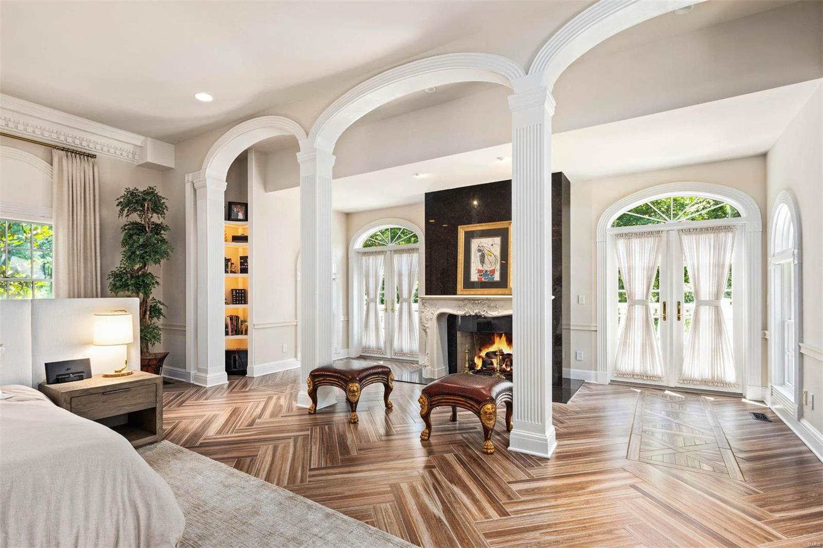 New St Louis Country Club - Residential