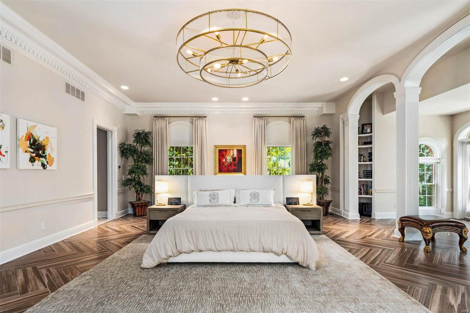 New St Louis Country Club - Residential