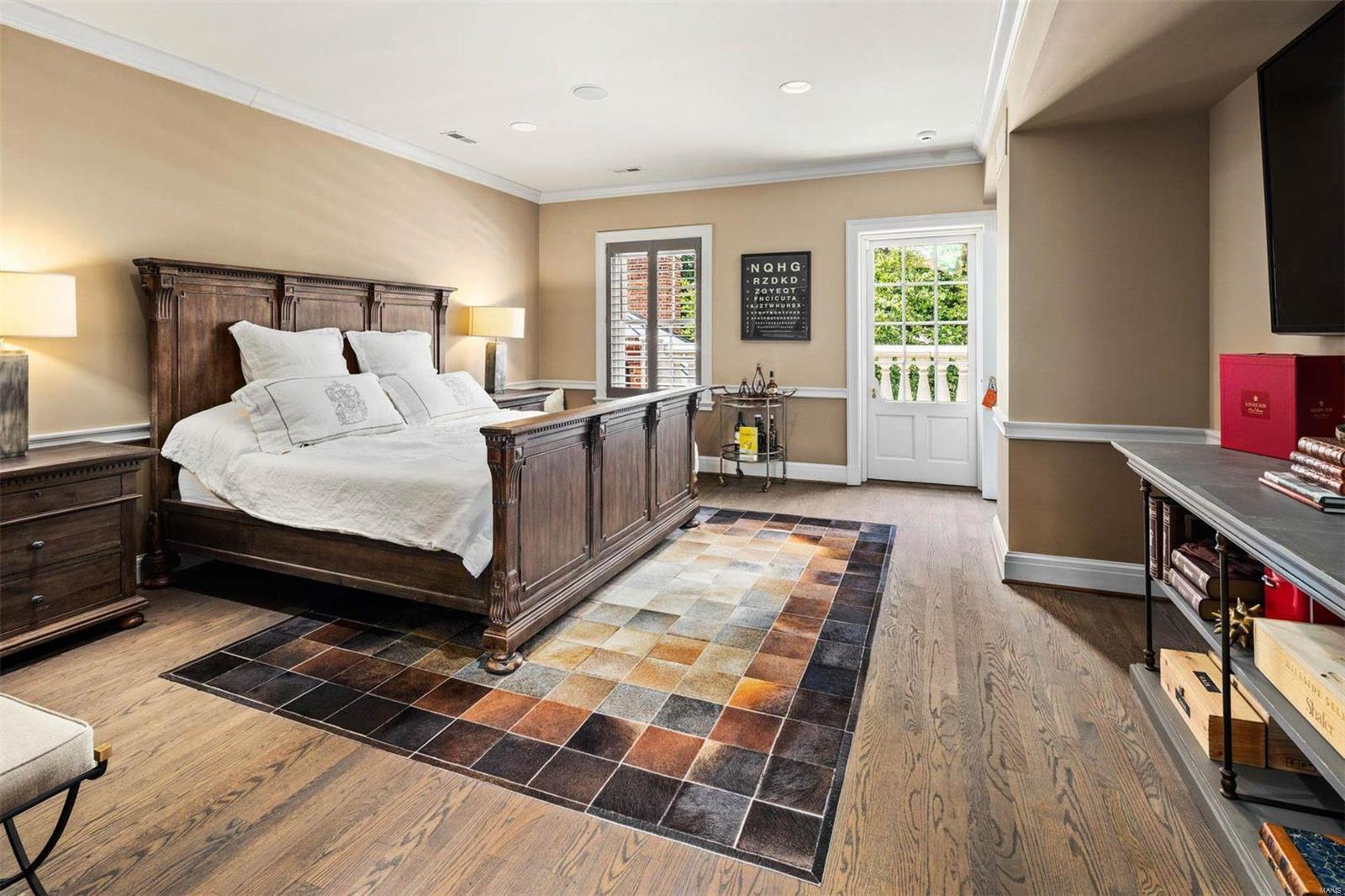 New St Louis Country Club - Residential