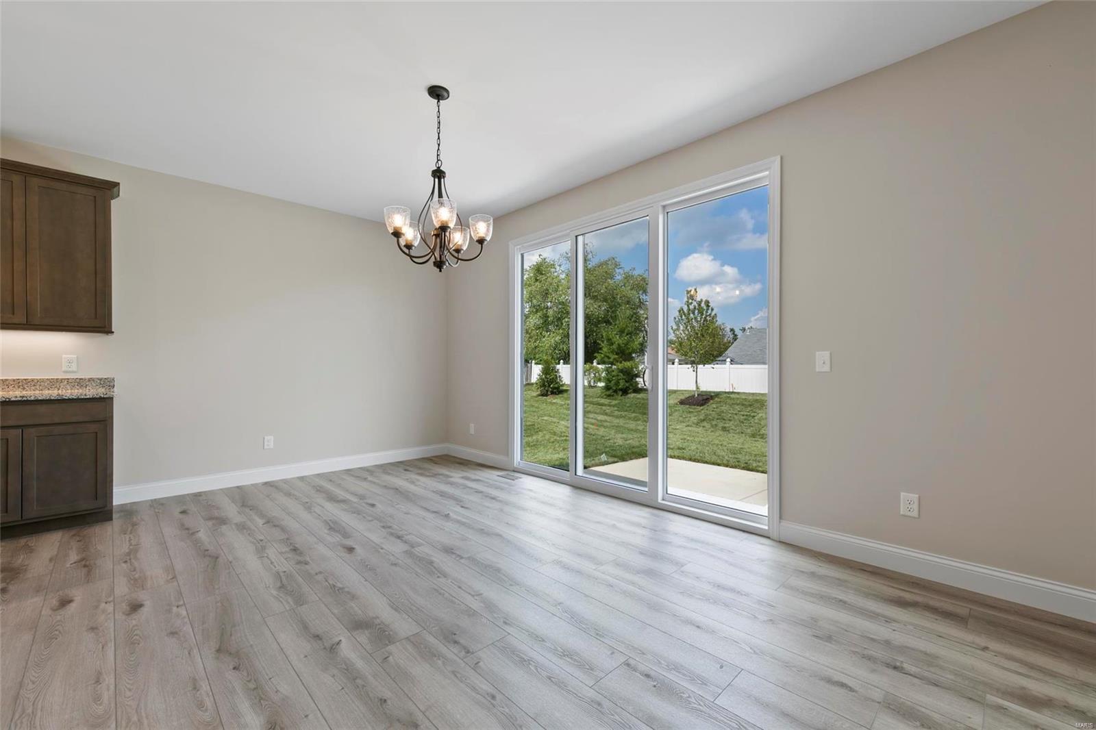 Muirfield Manor - Residential