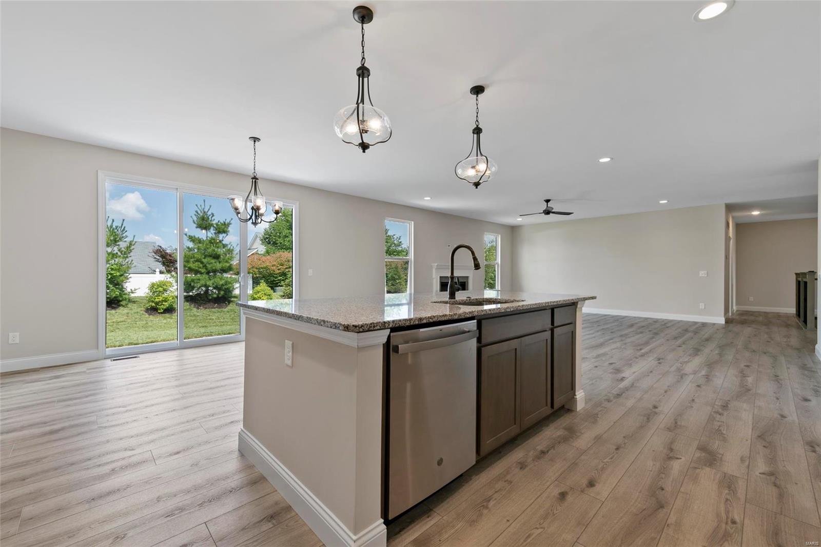 Muirfield Manor - Residential