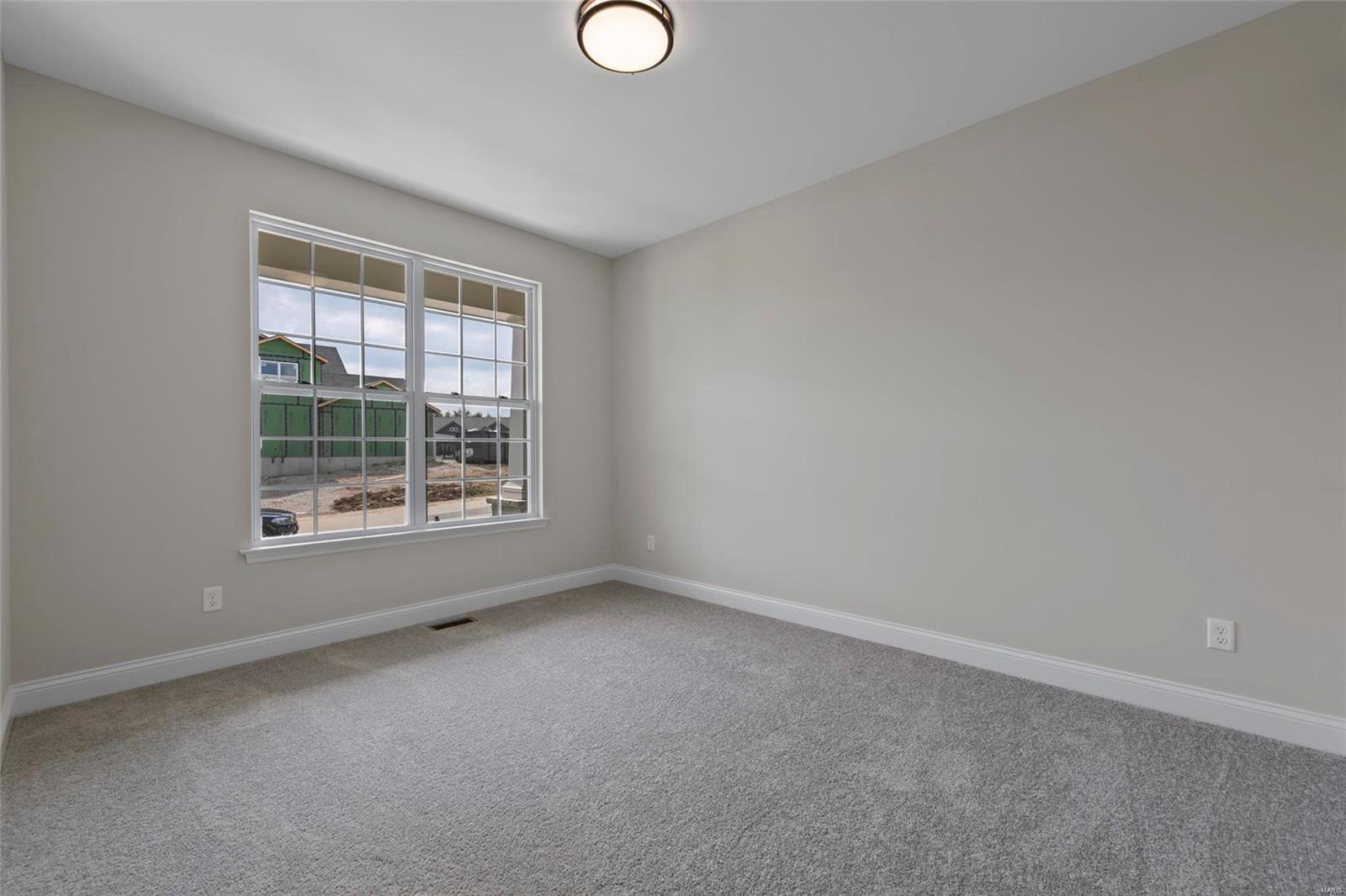 Muirfield Manor - Residential