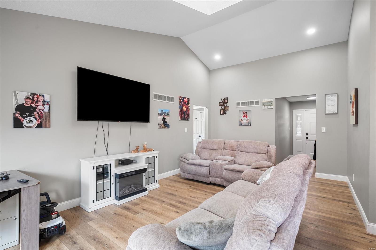 549 Rancho Lane