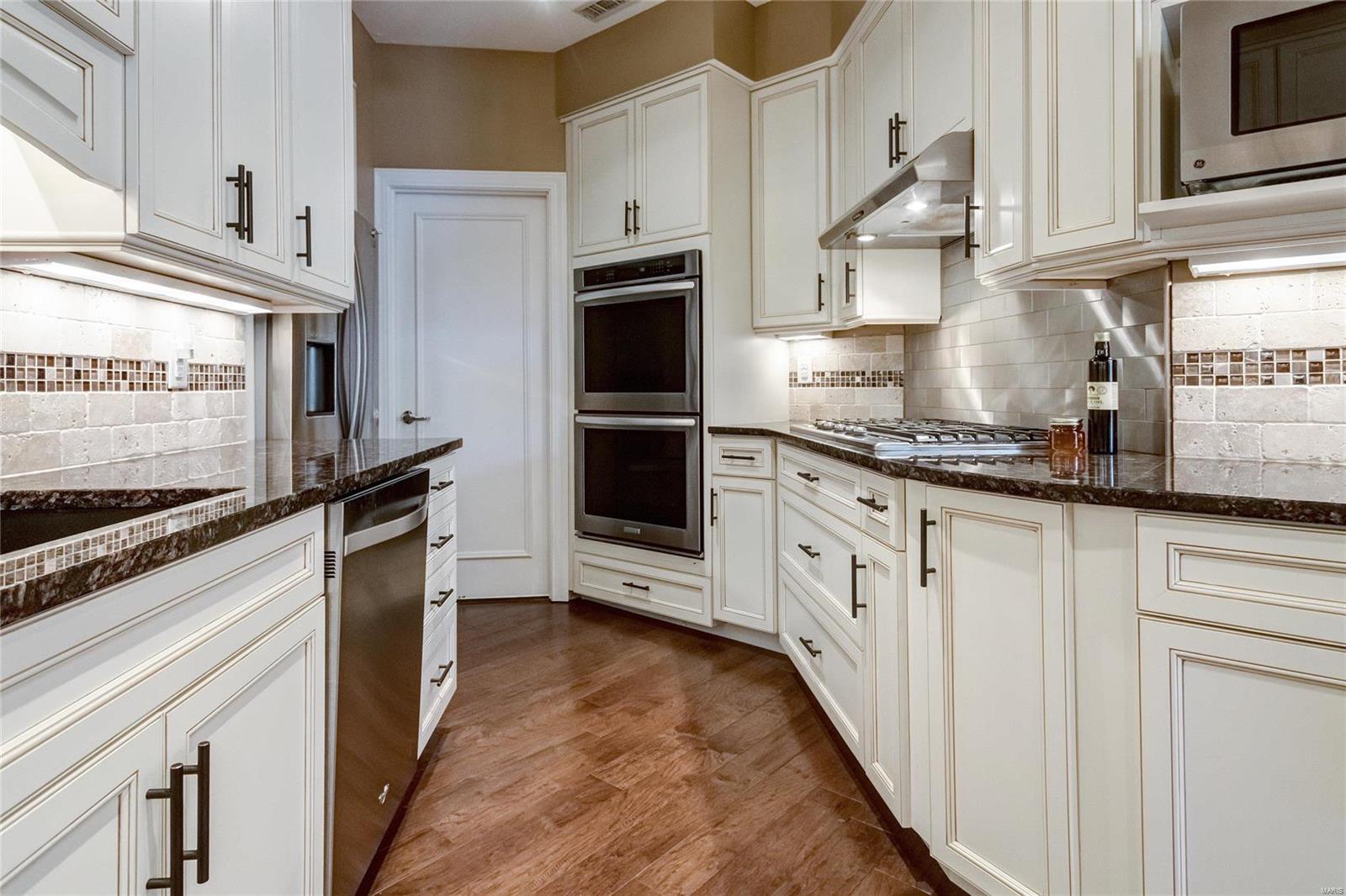 Villas At Golfview Condo - Residential