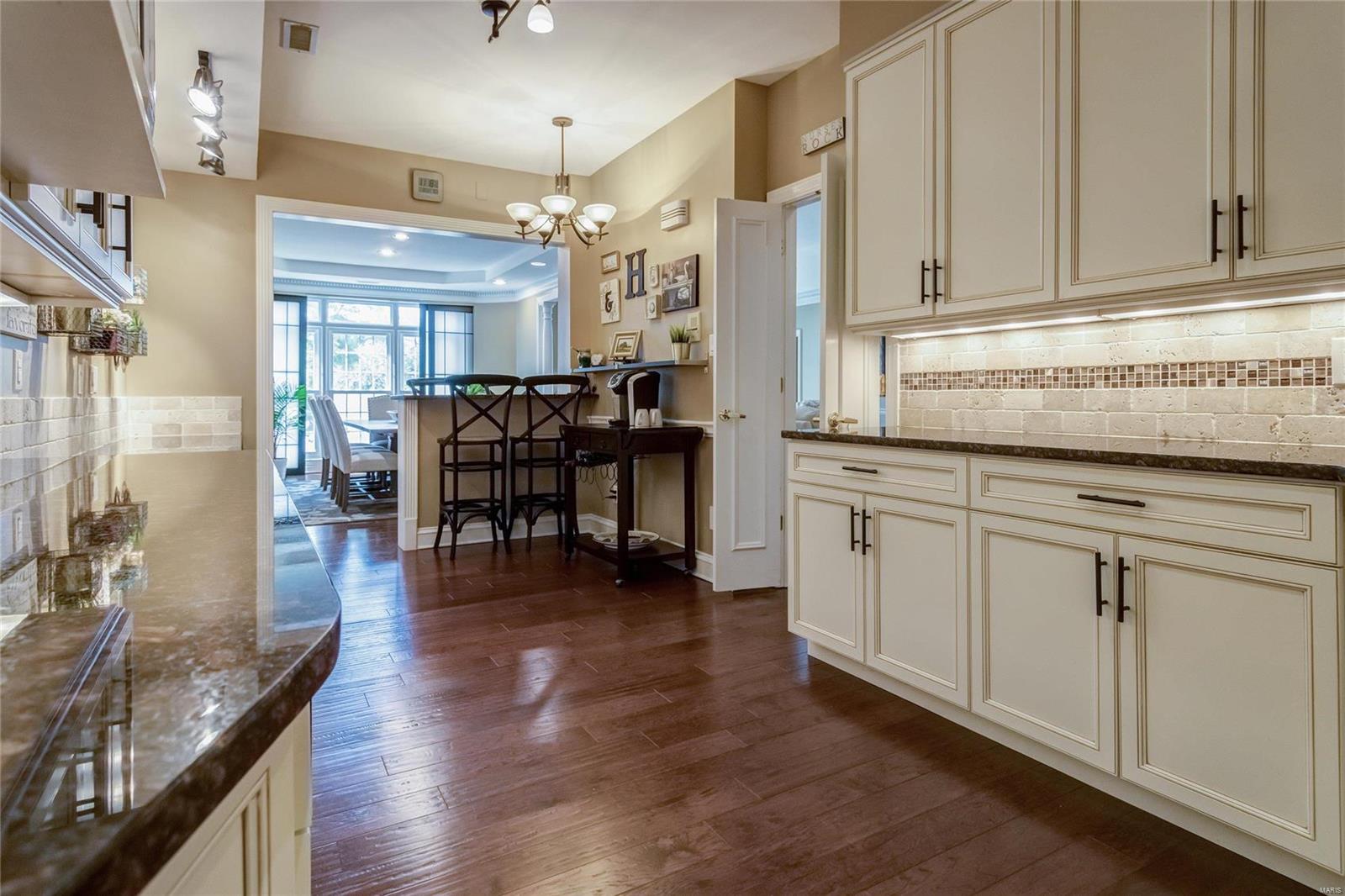 Villas At Golfview Condo - Residential