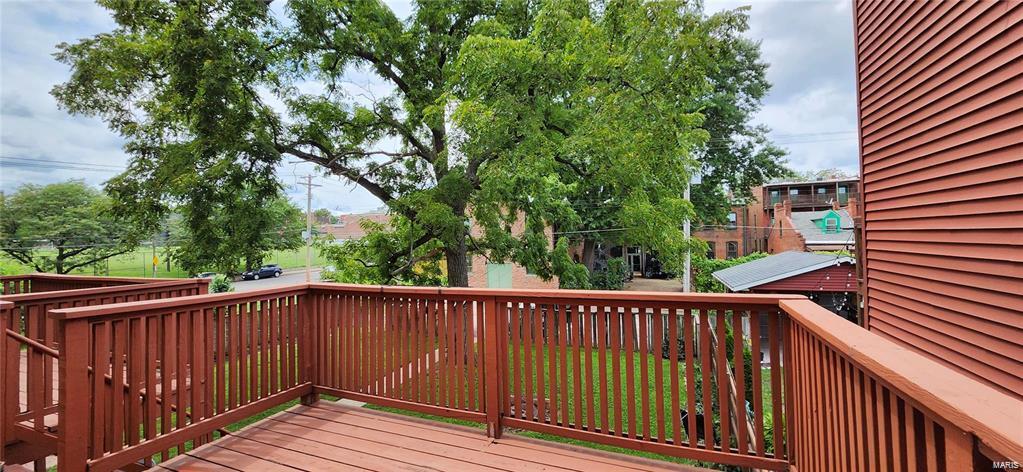 St Louis, Missouri 63104, United States, 2 Bedrooms Bedrooms, ,1 BathroomBathrooms,Residential,Pending,20016