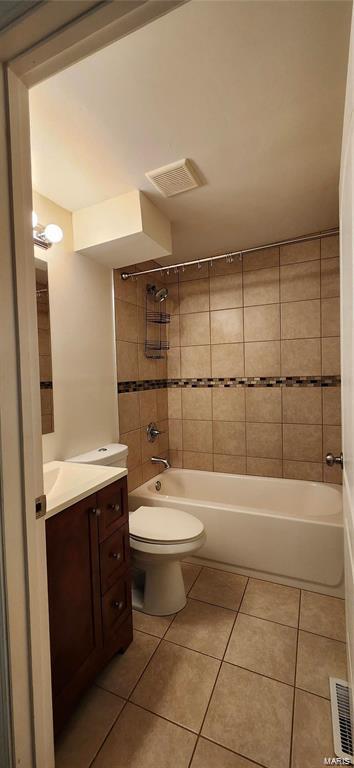 St Louis, Missouri 63104, United States, 2 Bedrooms Bedrooms, ,1 BathroomBathrooms,Residential,Pending,20016