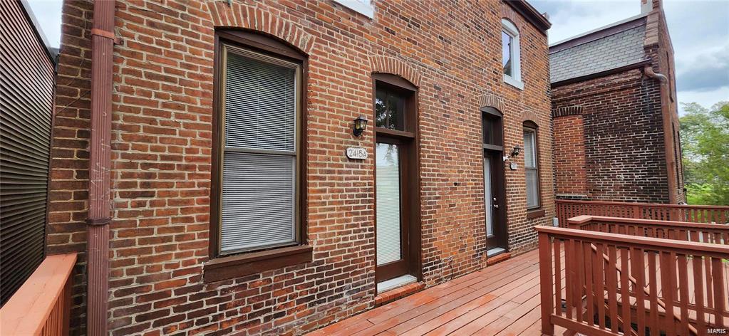 St Louis, Missouri 63104, United States, 2 Bedrooms Bedrooms, ,1 BathroomBathrooms,Residential,Pending,20016