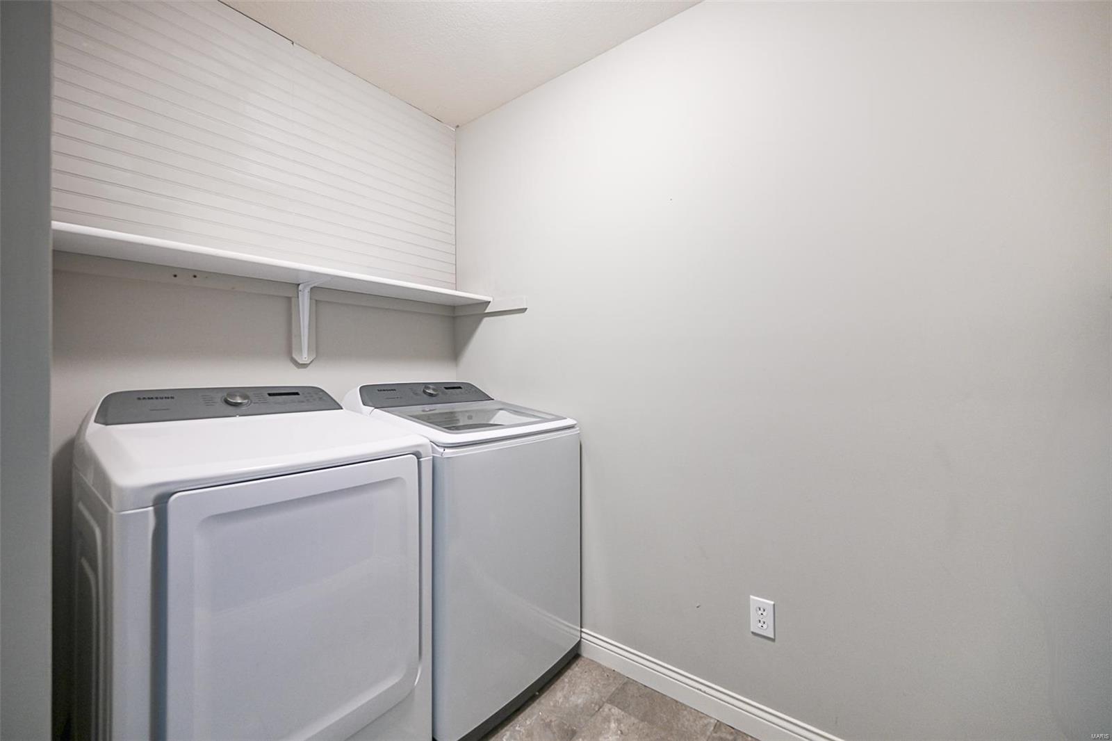 Ashland, Missouri 65010, United States, 3 Bedrooms Bedrooms, ,2 BathroomsBathrooms,Residential,Pending,110764