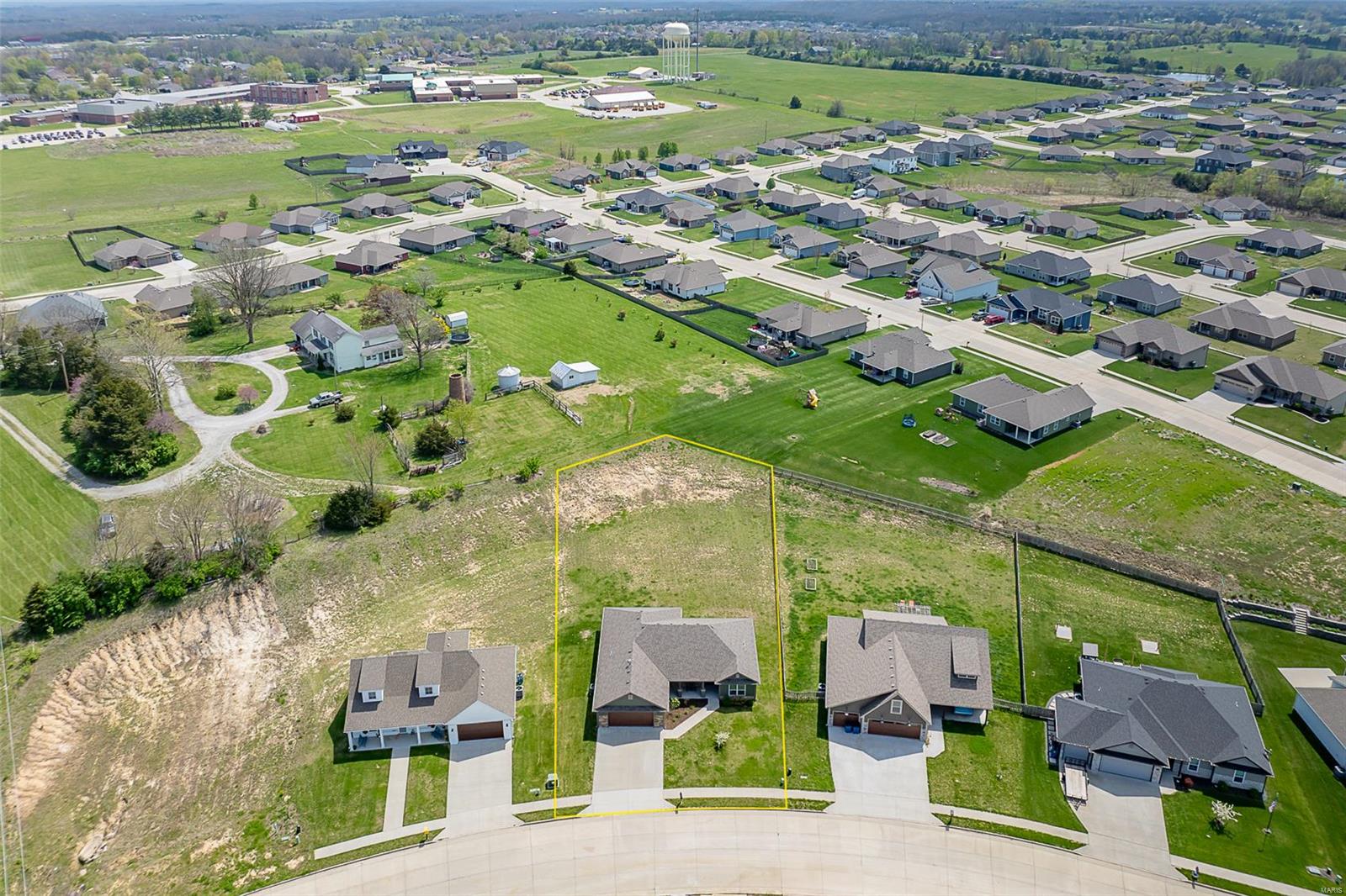 Ashland, Missouri 65010, United States, 3 Bedrooms Bedrooms, ,2 BathroomsBathrooms,Residential,Pending,110764