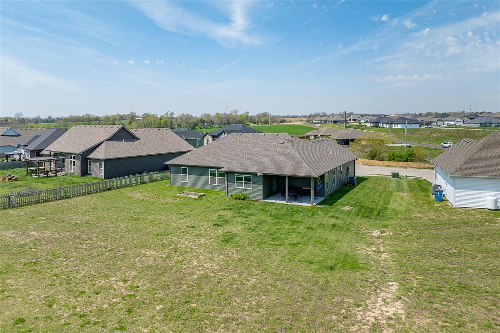 Ashland, Missouri 65010, United States, 3 Bedrooms Bedrooms, ,2 BathroomsBathrooms,Residential,Pending,110764