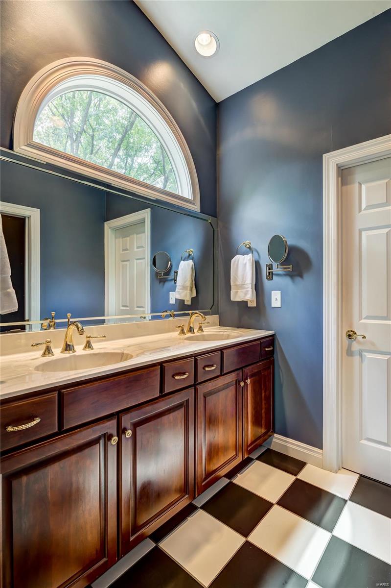 Twin Fawns Estate 2 - Residential