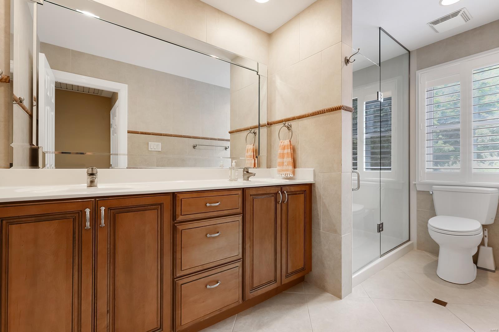 Essex Point - Residential