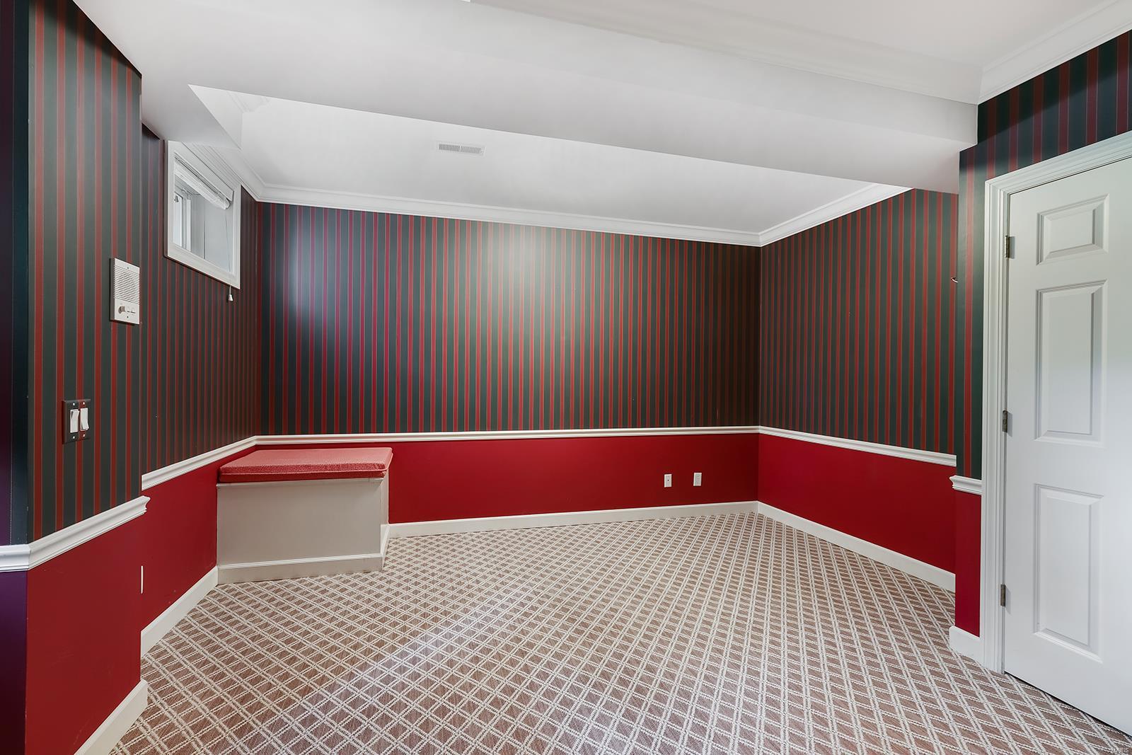 Essex Point - Residential