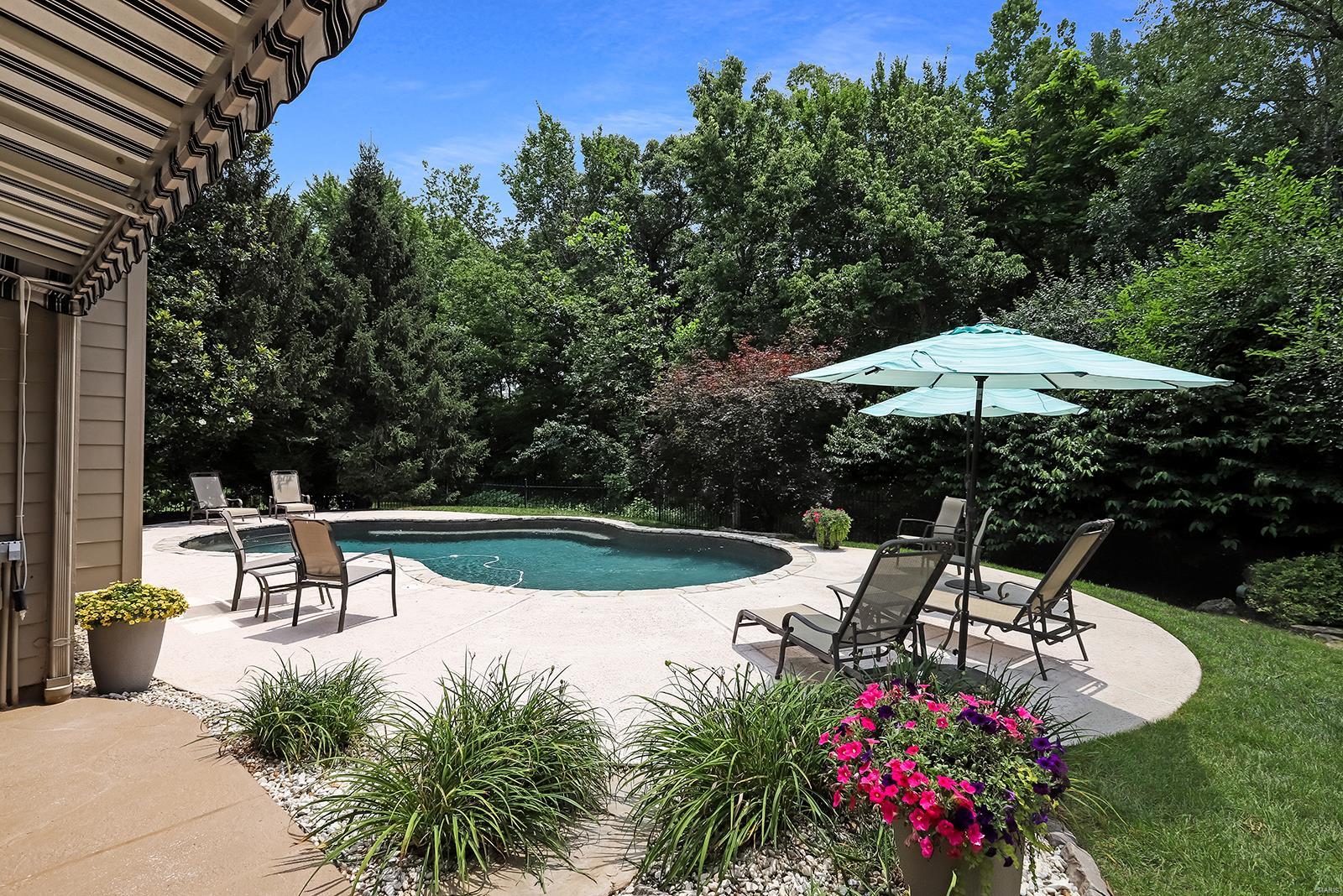 Essex Point - Residential