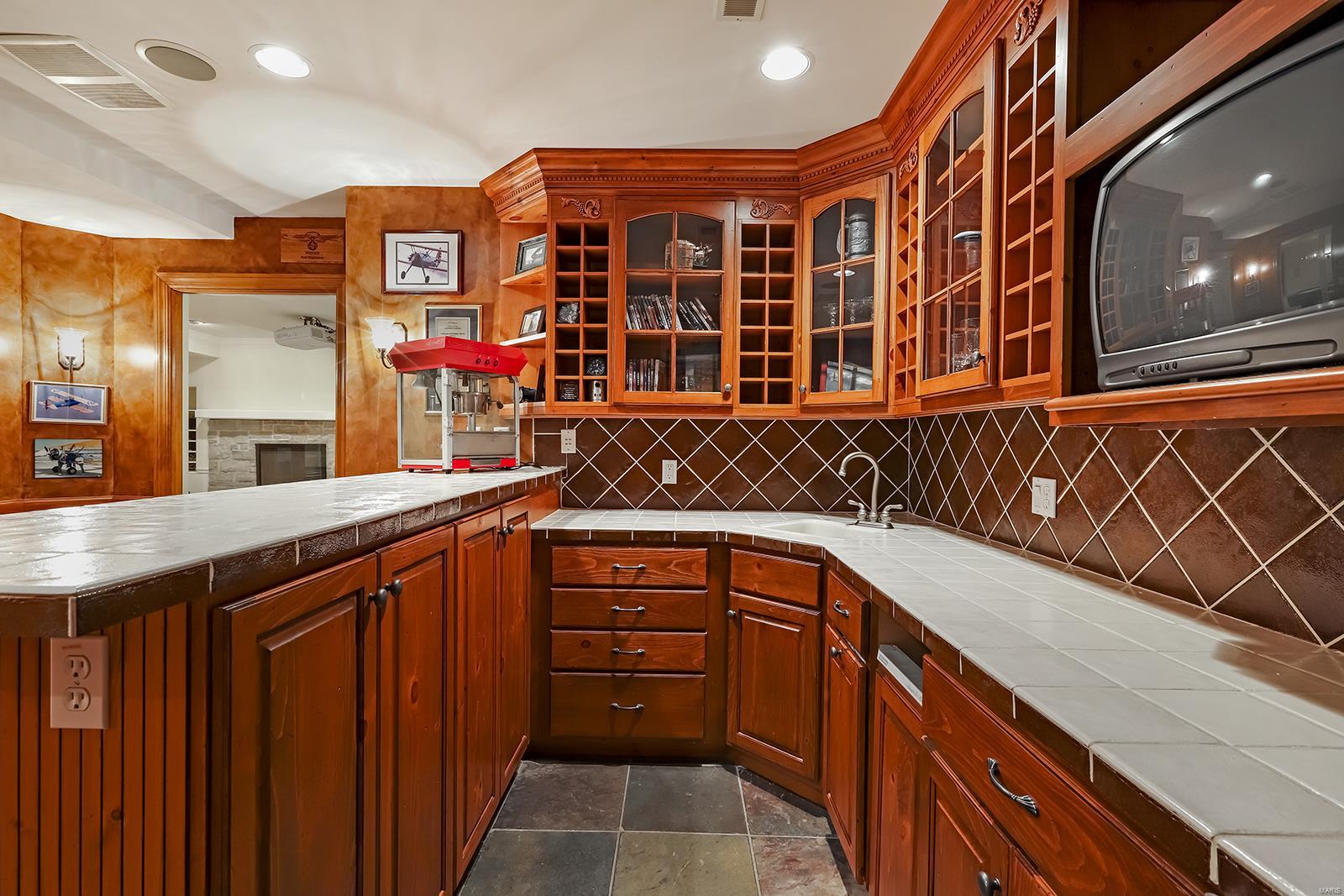 Essex Point - Residential