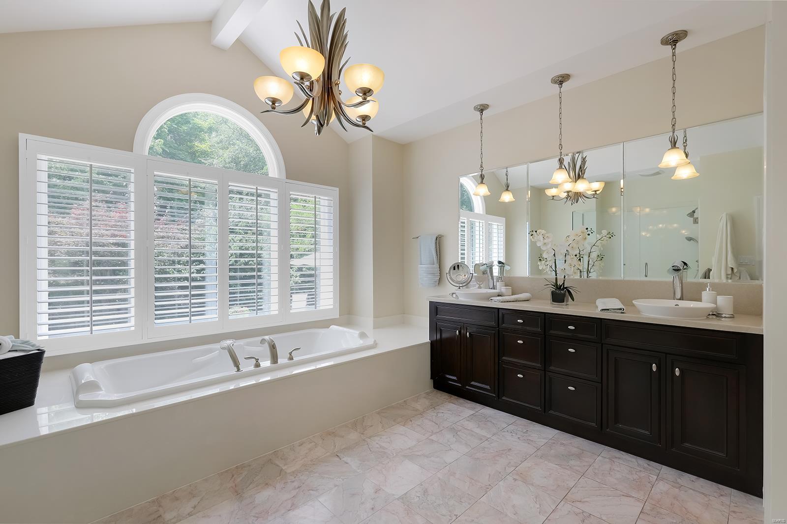 Essex Point - Residential