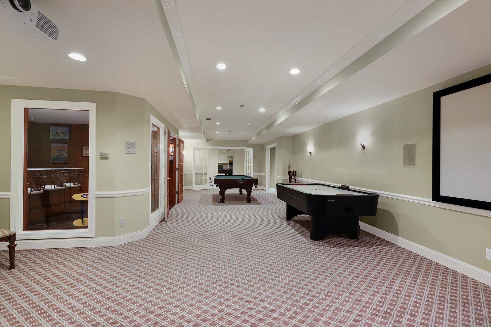 Essex Point - Residential