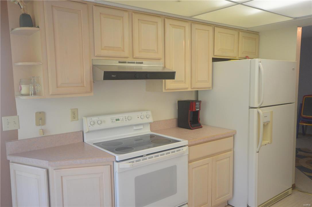 Royal Pines Condo 1 Second - Residential