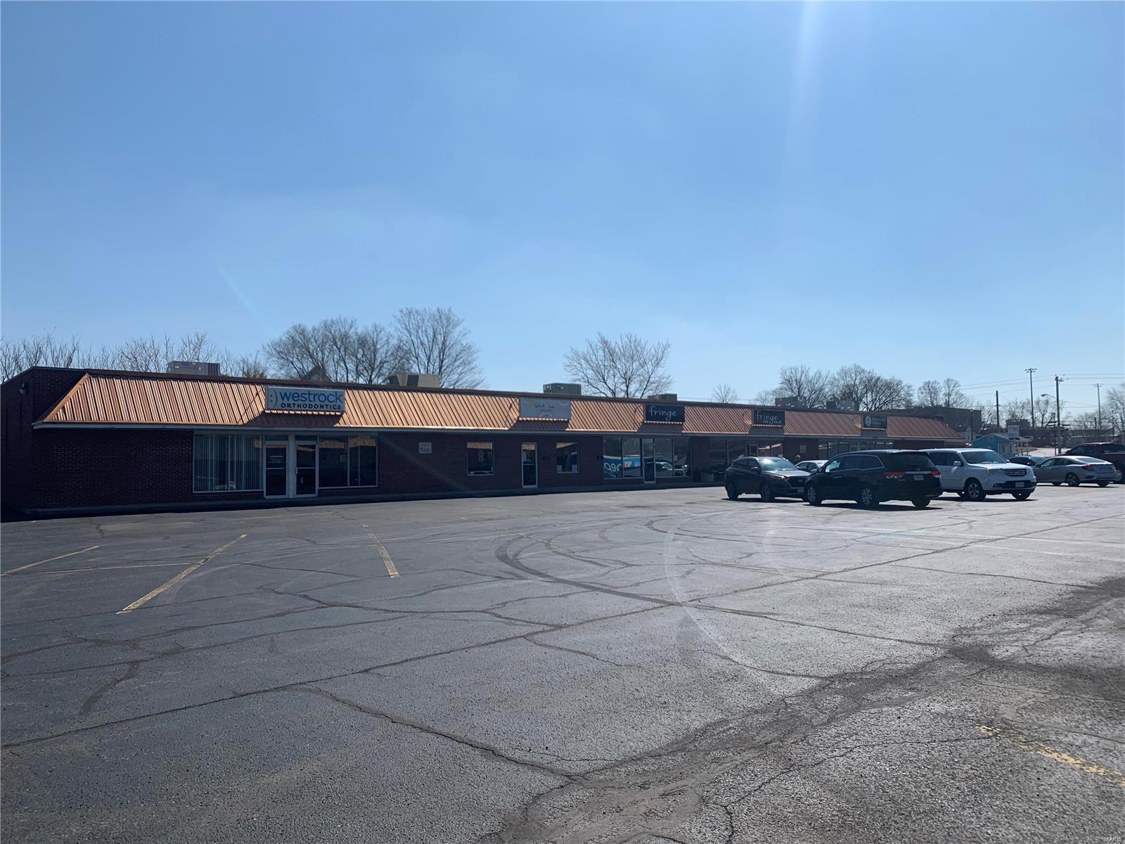 Parkside Square - Commercial Sale